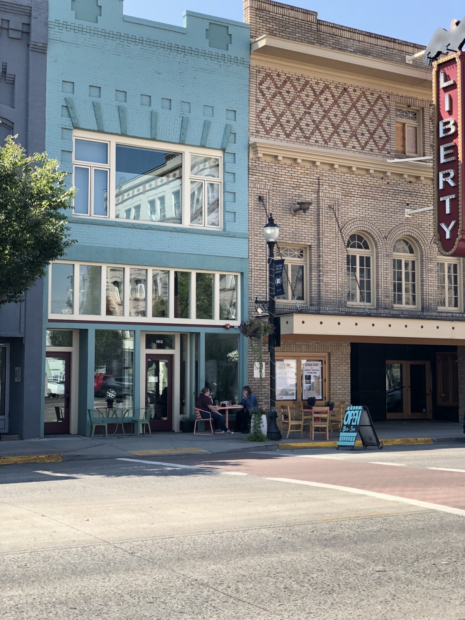 A Wilderness Picnic in Eastern Oregon Sponsored Seattle magazine